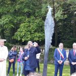 inauguration du jardin à la française avec la sculpture le printemps